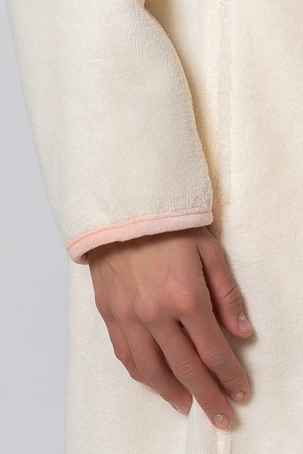 Belmanetti Cottonsoft Women S Hooded Bathrobe Cream in Cream - Long-lasting luxury