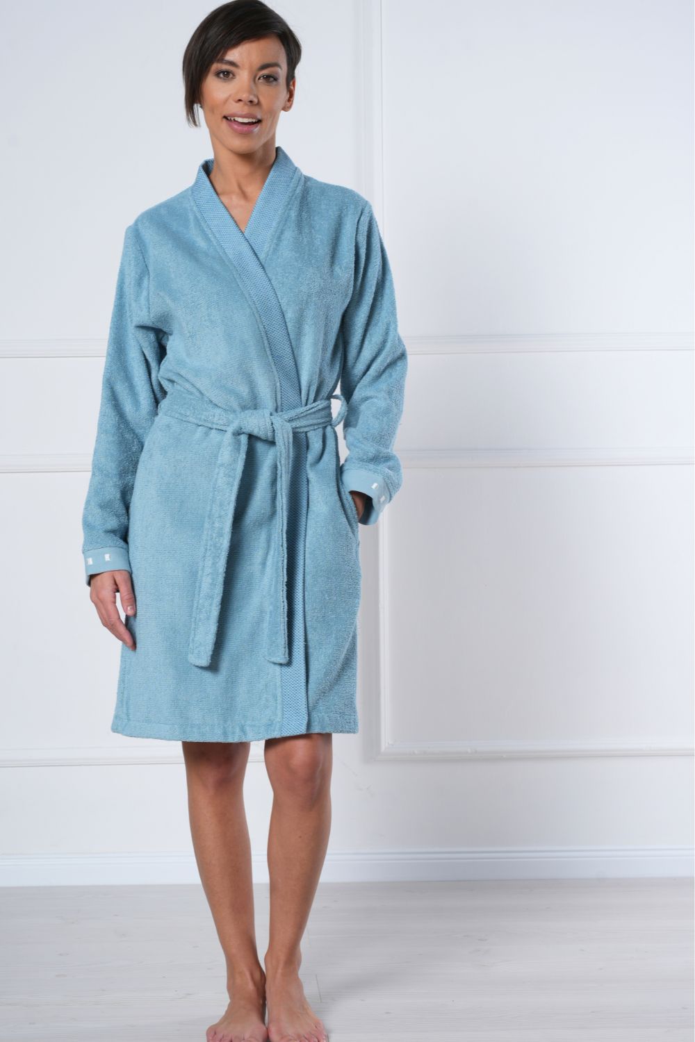 Short Kimono Style Bathrobe - Bamboo Cotton Blend