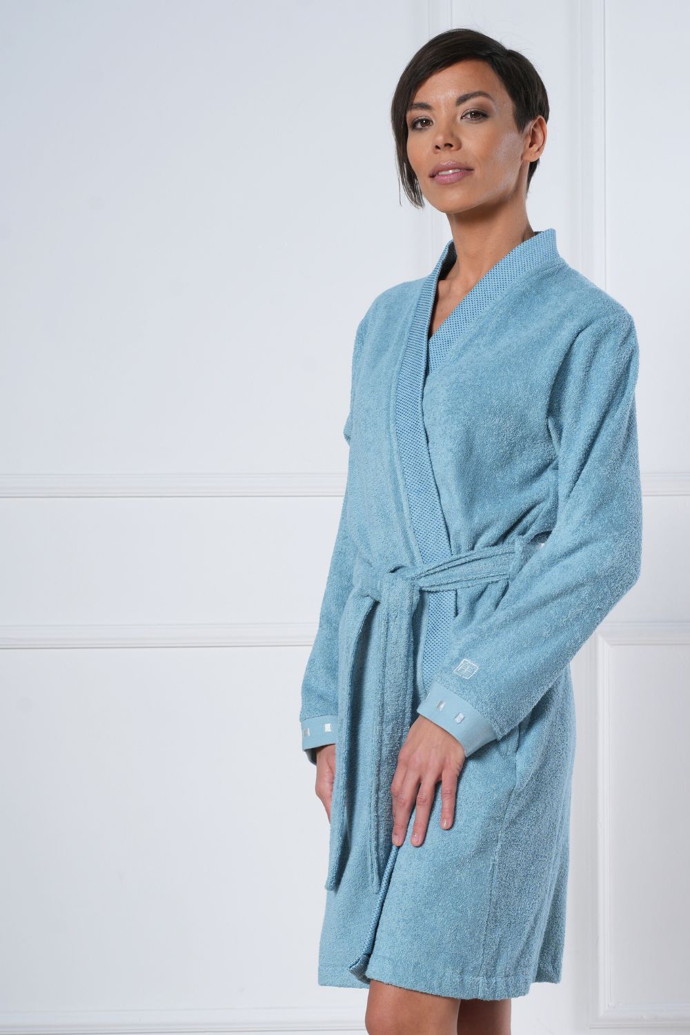 Short Kimono Style Bathrobe - Bamboo Cotton Blend