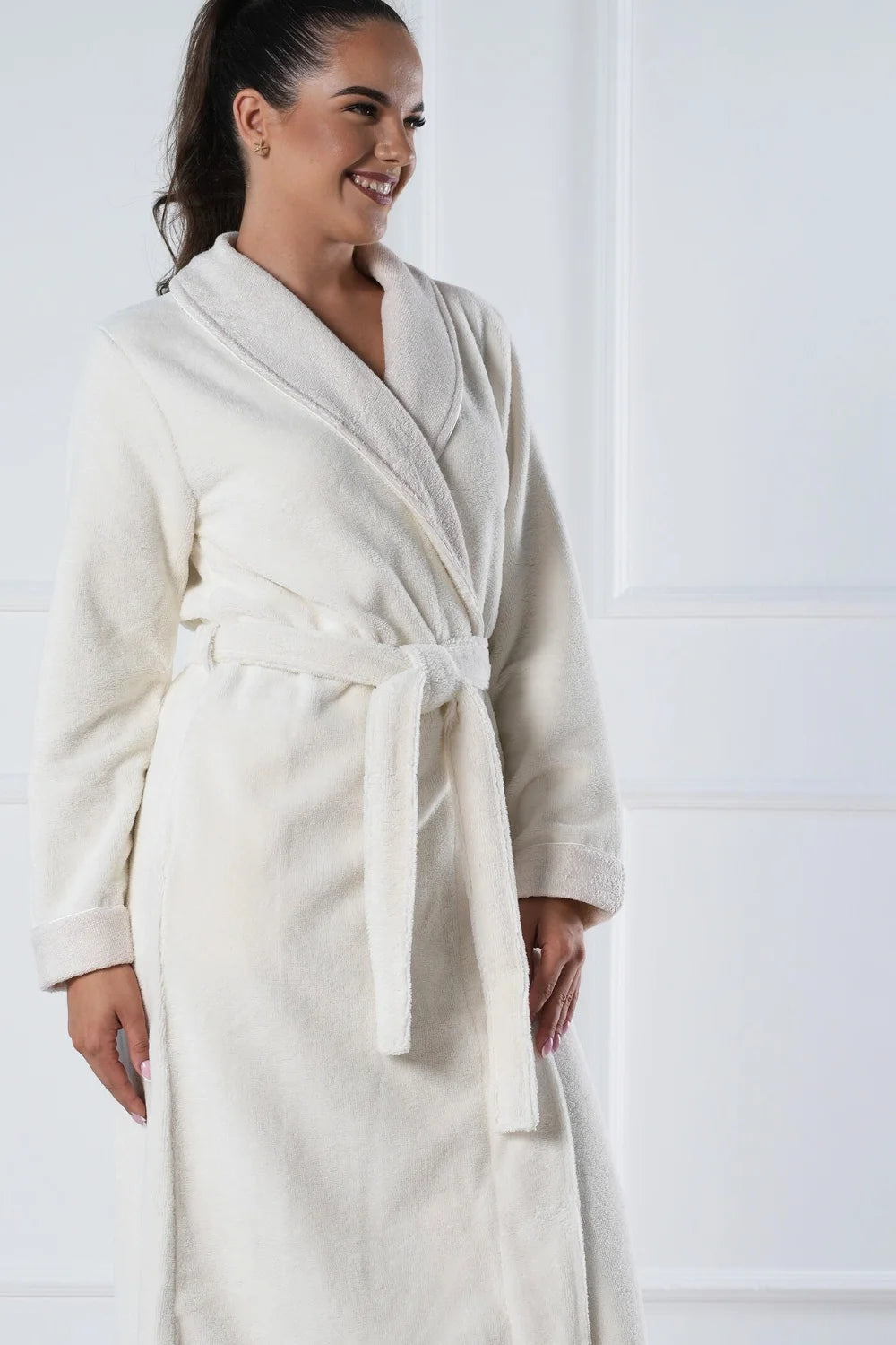 Bamboo Blend Luxe Contrast Shawl Collar Bathrobe