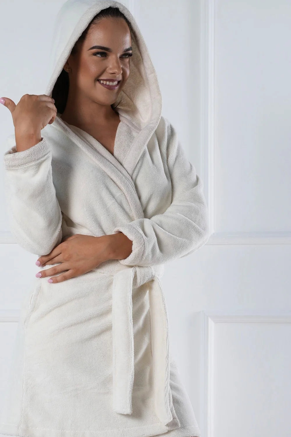 Bamboo Blend Hooded Short Robe