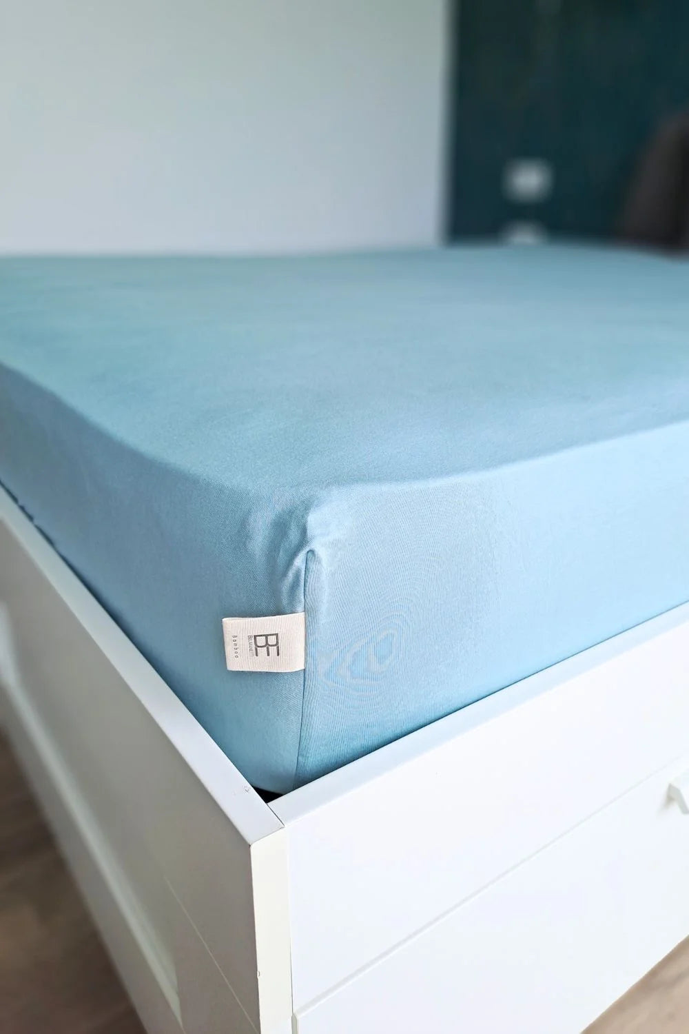 Bamboo-Cotton Fitted Bed Sheet - Luxe Comfort