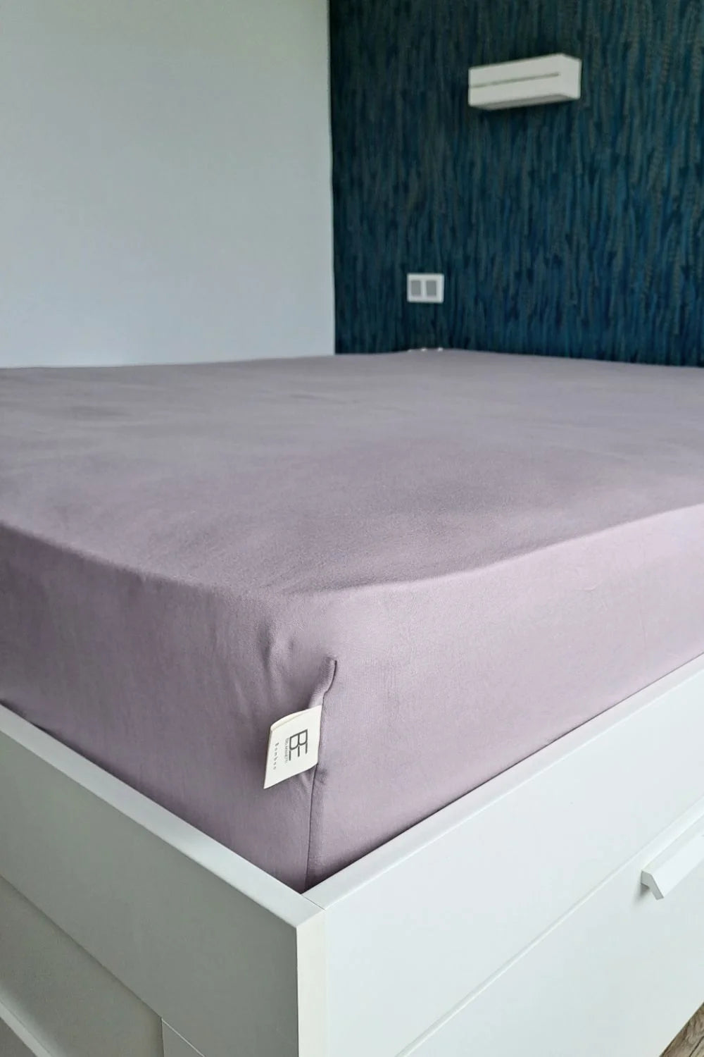 Bamboo-Cotton Fitted Bed Sheet - Luxe Comfort