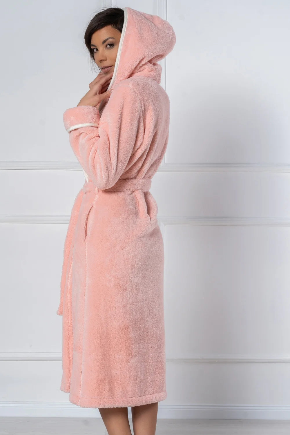 Cozy and Chic Wellsoft Hooded Women’s Bathrobe