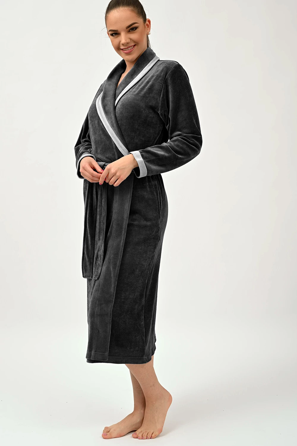 Luxury Shawl Collar Bamboo Robe with Stylish Contrast