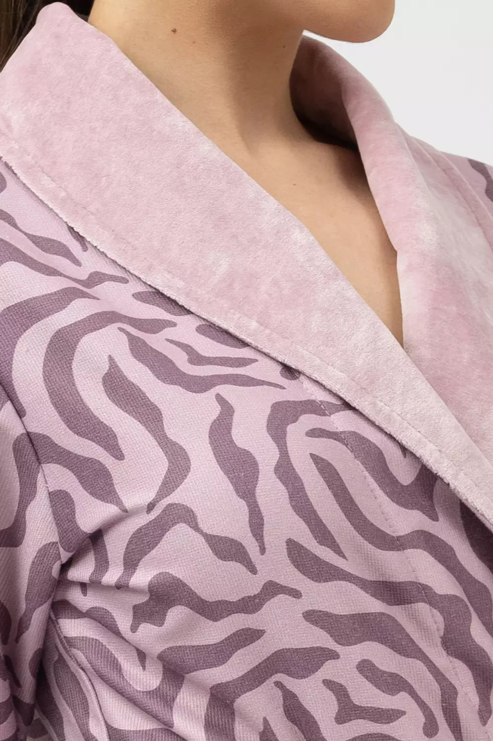 Printed Bamboo Blend Luxurious Shawl Collar Bathrobe