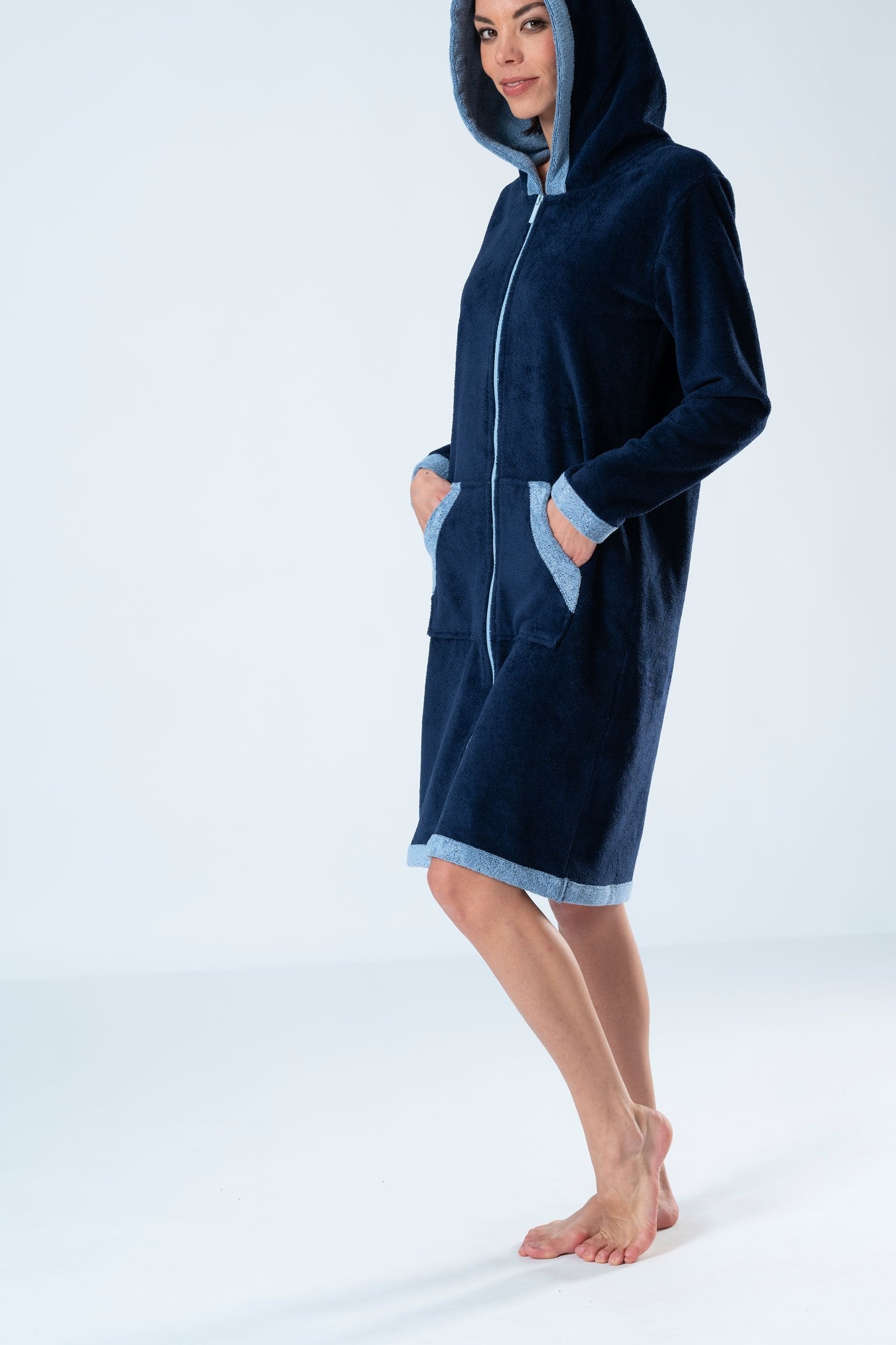 Bamboo Blend Hooded Zip-Up Robe